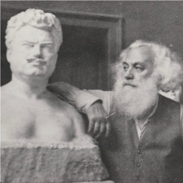 Андрей Николов