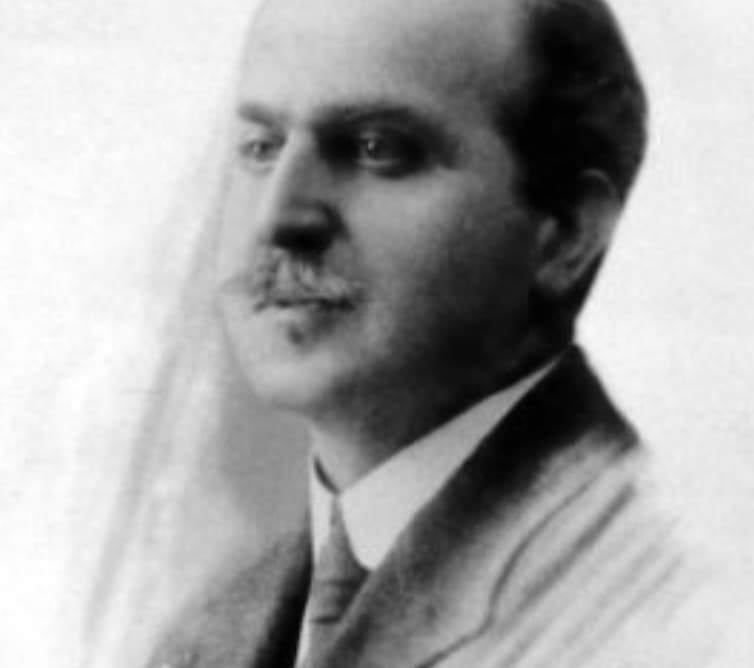 Борис Михайлов