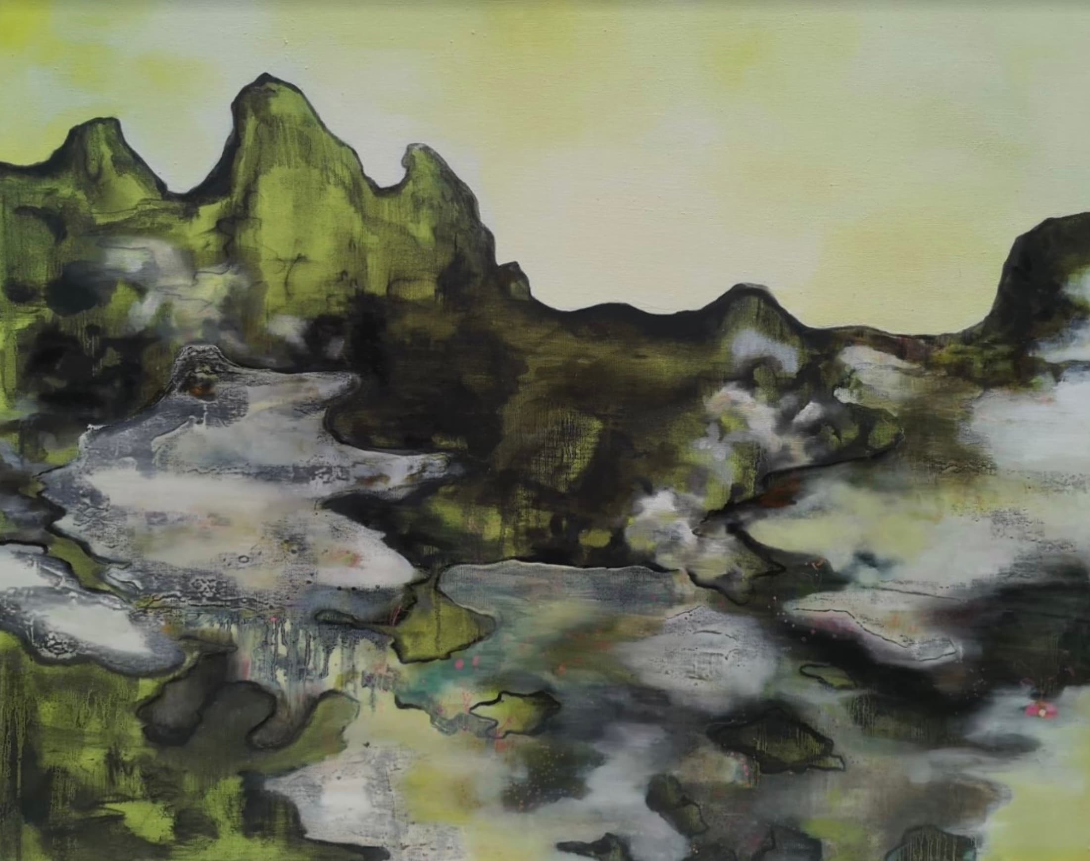 Странен свят